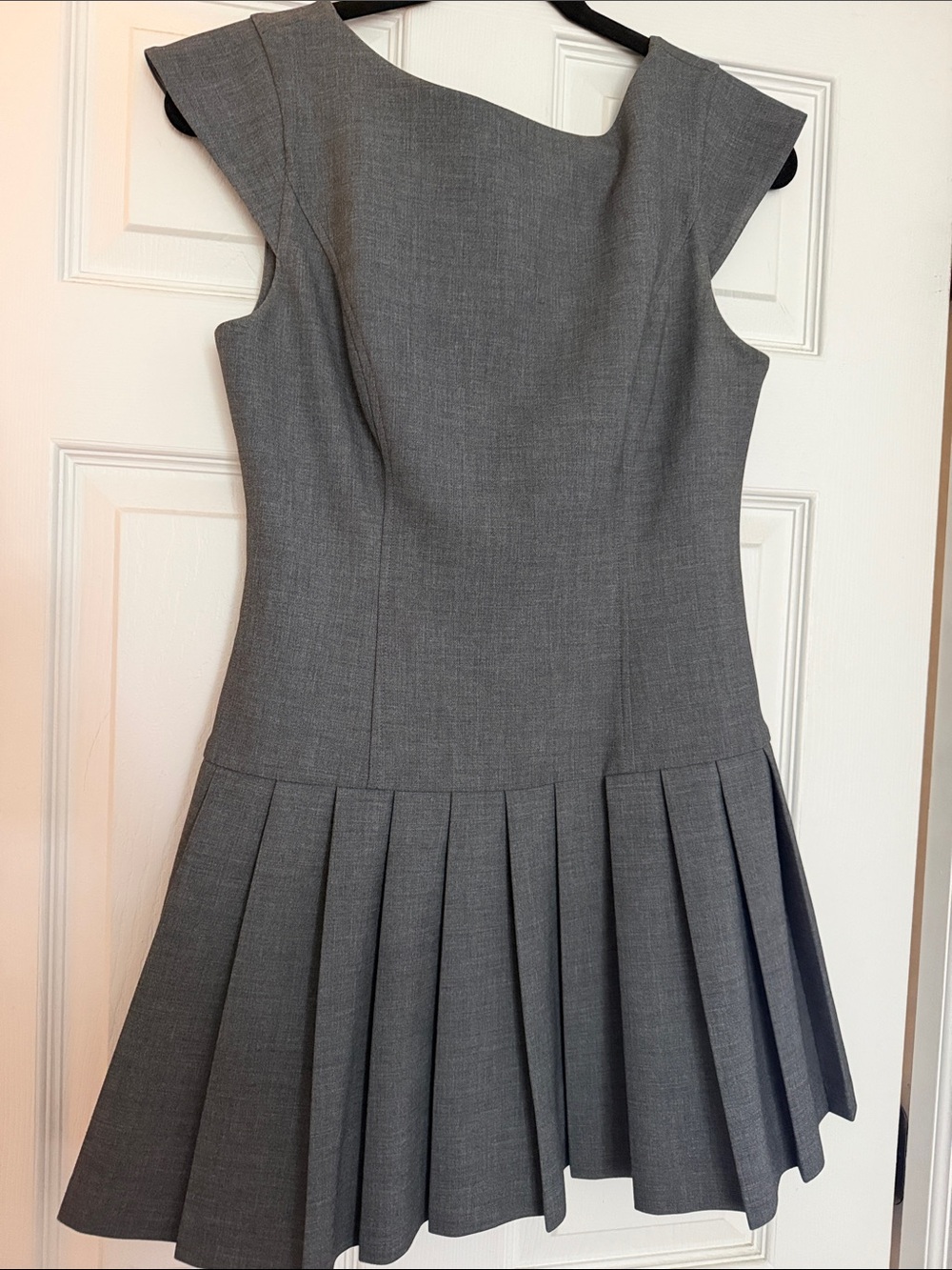 Aritzia Sunday Best Pleated Dress
